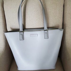 Vera Bradley Cosmopolitan Large Tote "Dove"